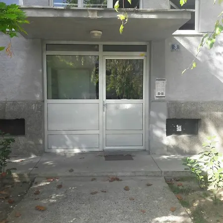 Luci Apartman